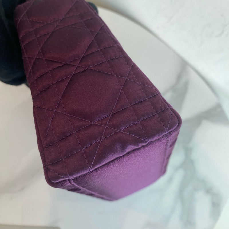 Dior 三格絲絹戴妃包-3