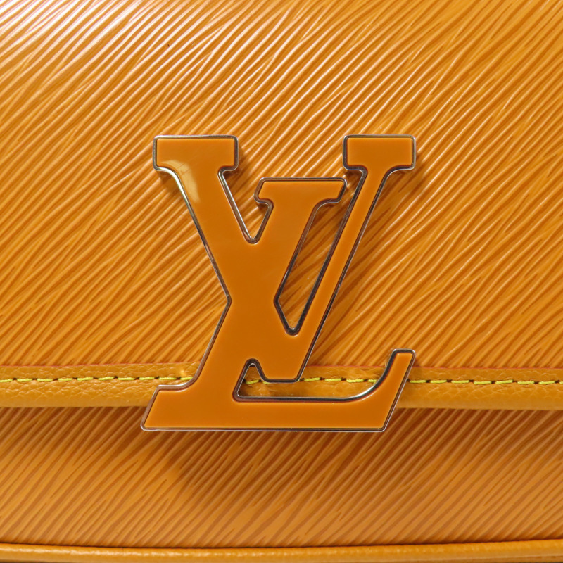 LOUIS VUITTON Epi Buci銀扣肩背袋-10