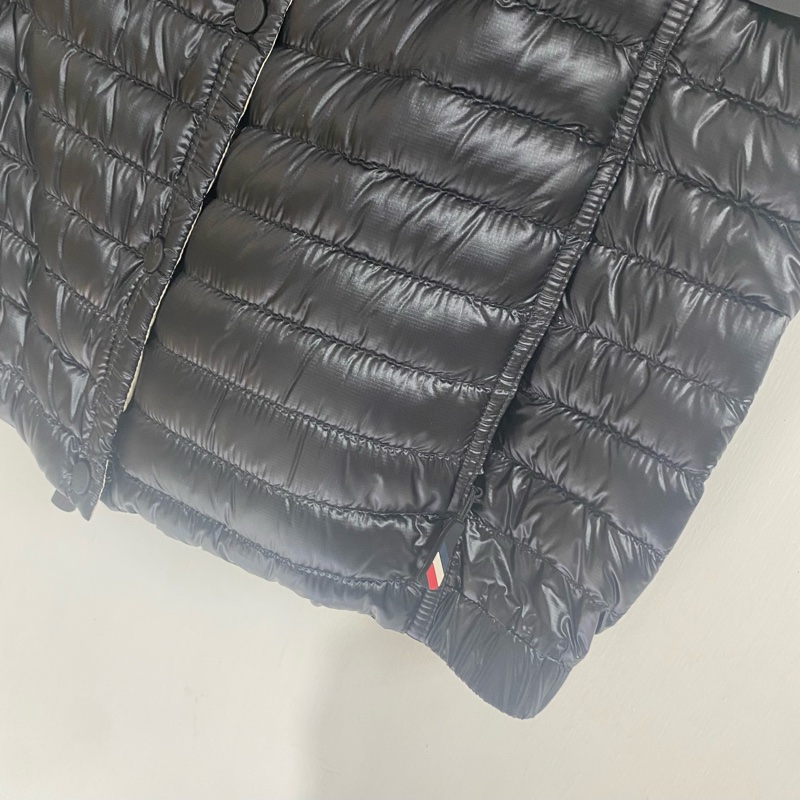 促銷品 Moncler -Gumiane Vest Down Gilet 羽絨馬甲 黑色 米白色-3