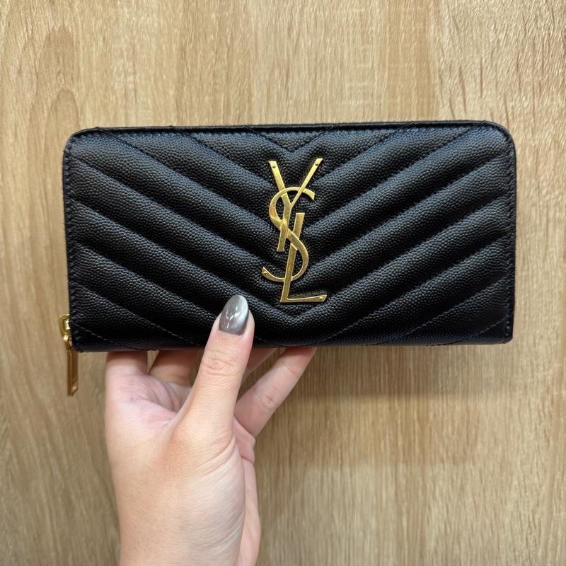 YSL 黑魚子醬霧金釦拉鍊長夾 離櫃品❤️-0
