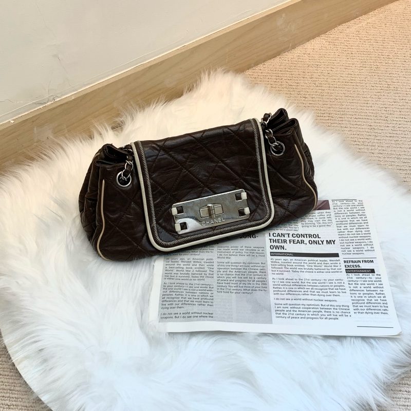 CHANEL 鏈條包-0
