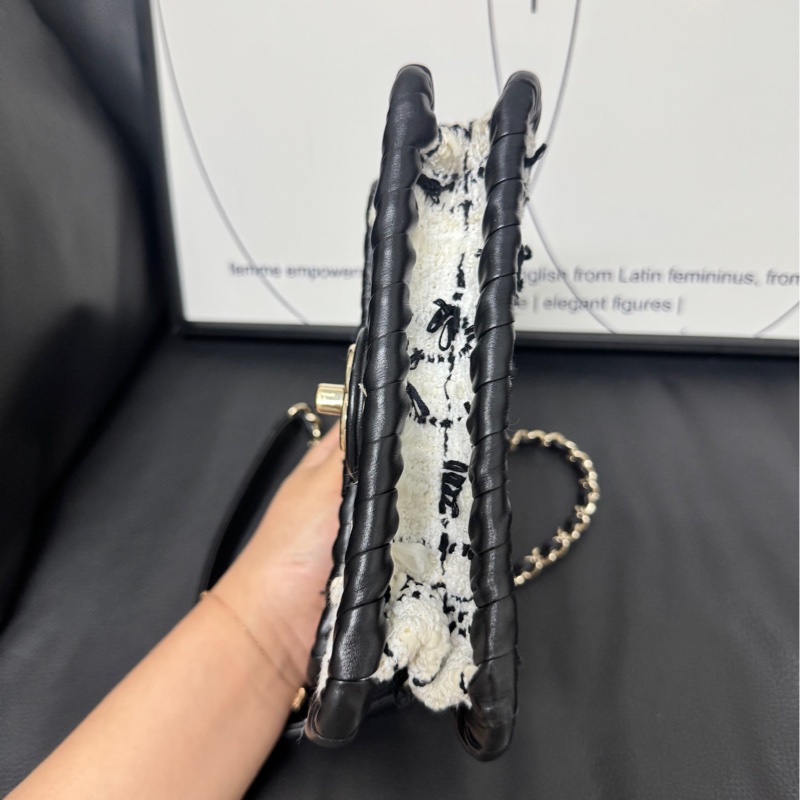 【現貨】Chanel 季節款毛毛編織 bag-6
