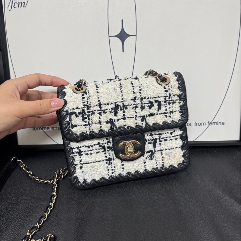 【現貨】Chanel 季節款毛毛編織 bag-10
