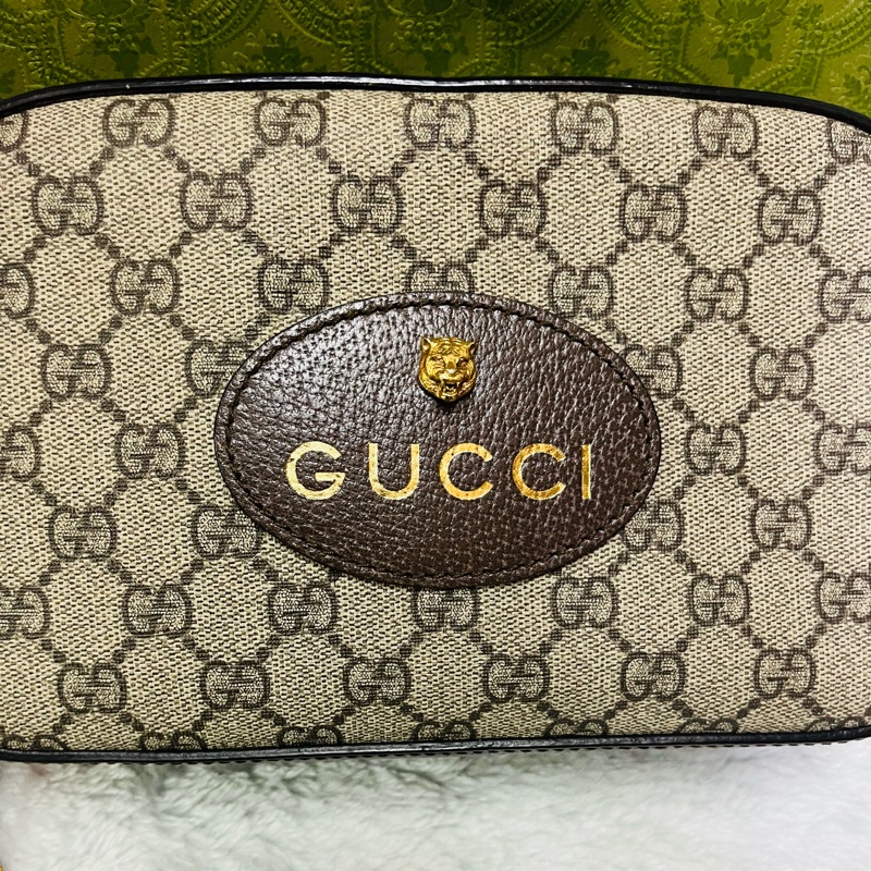 Gucci虎頭相機包-1