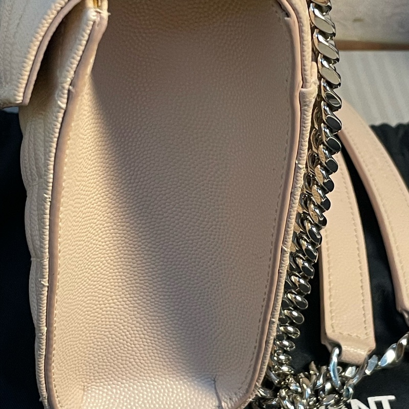 YSL 聖羅蘭 粉米 Envelope魚子醬牛皮信封包-7