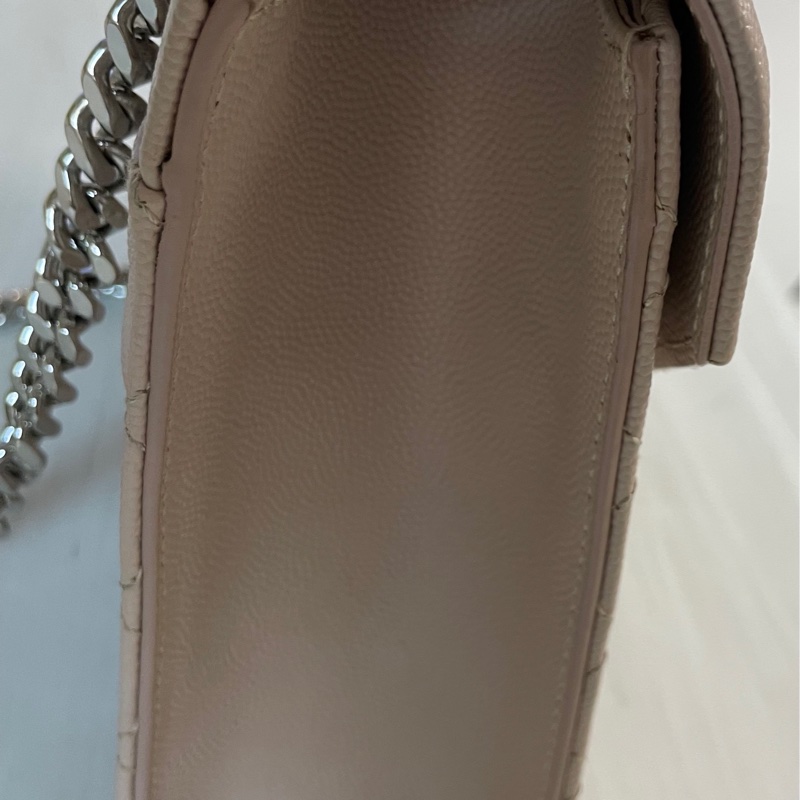 YSL 聖羅蘭 粉米 Envelope魚子醬牛皮信封包-12