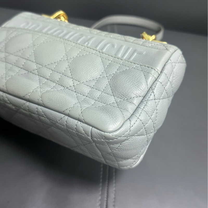 Dior Caro bag 小號 霧霾藍金扣-15