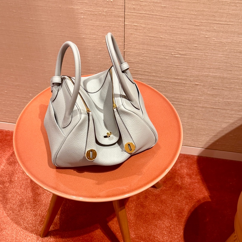 Hermès 愛瑪仕Lindy26包- K印2025年- 冰川藍（淺灰藍色）-4