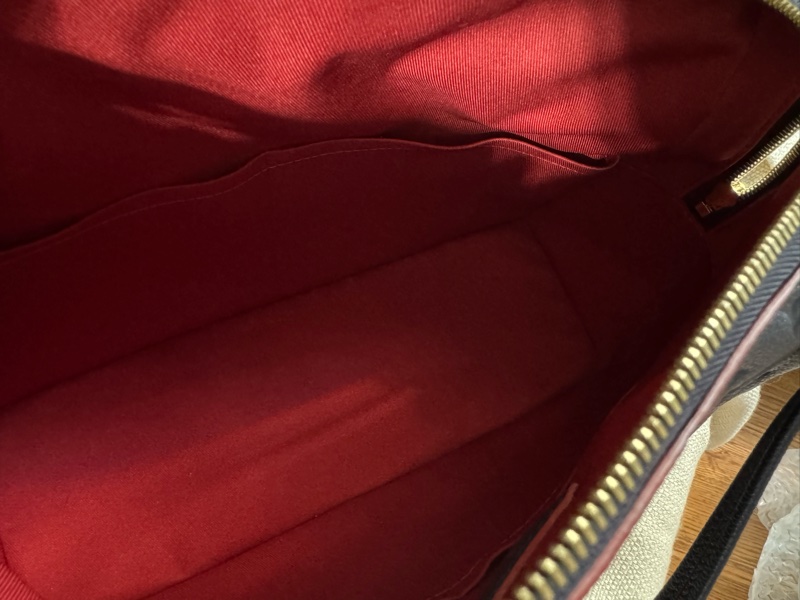 小巴黎二手名牌真品Lv 壓紋Logo 真皮 海軍藍 肩背 斜背 多用 有背帶-32