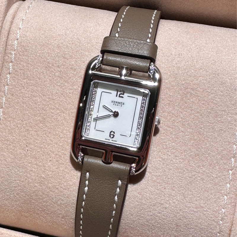 Hermès Cape Cod 鑲鑽女錶 CC1.331-0