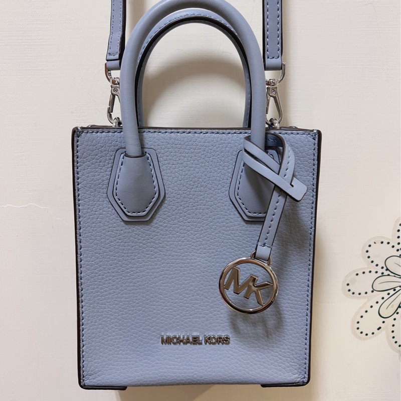 MICHAEL KORS MK MERCER 荔枝皮琴譜包 天空藍-2