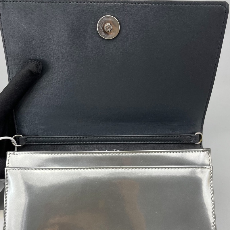 Dior 盾牌包 WOC 銀色-5