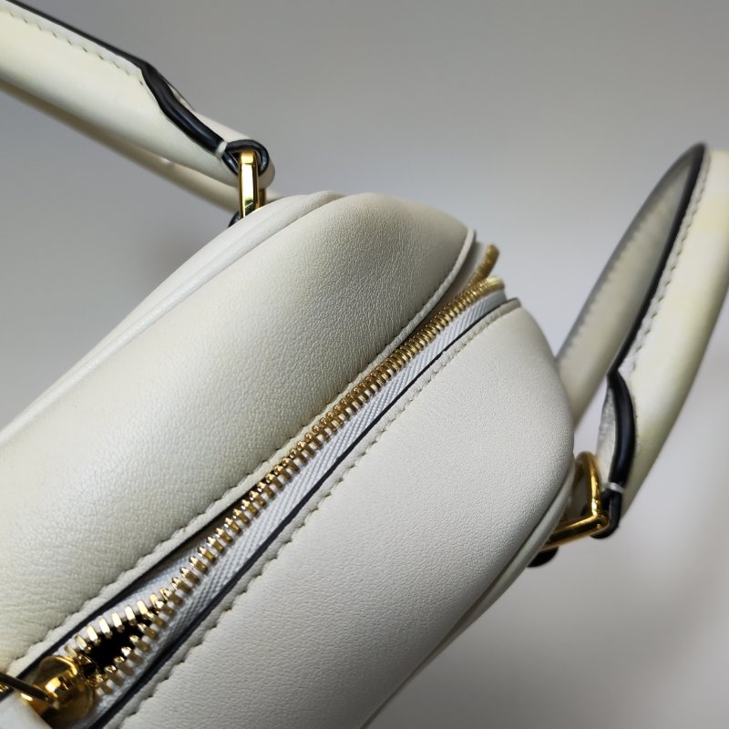 9❤Loewe Amazona16羅意威白色牛皮波士頓斜挎單肩包-13