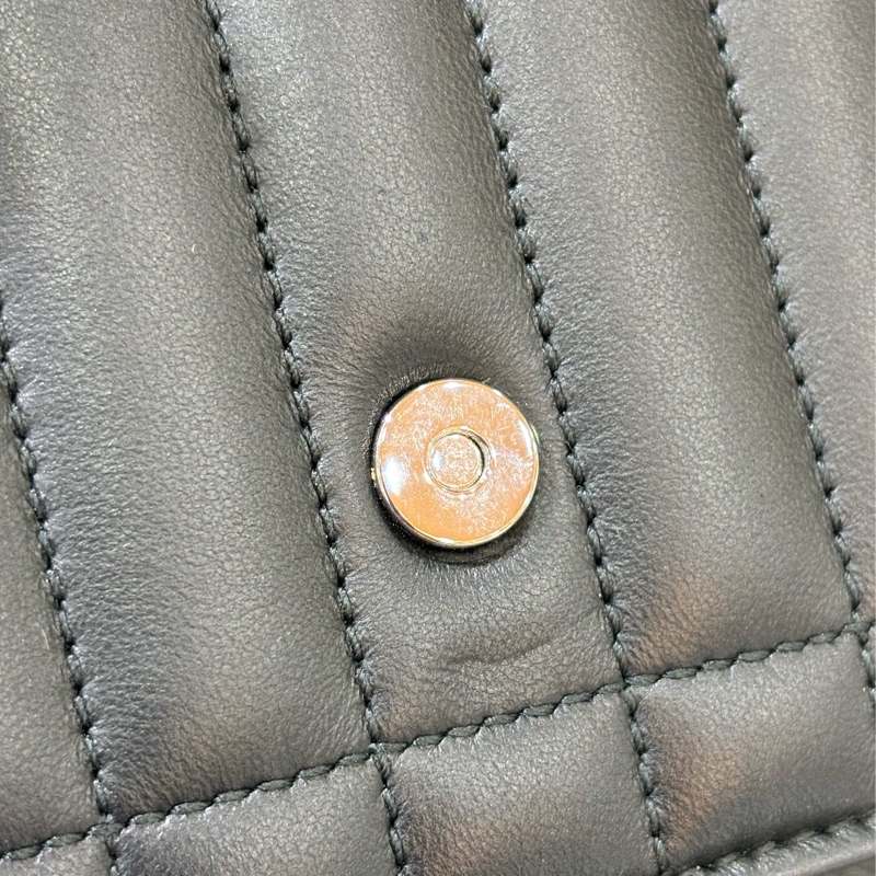 BURBERRY TB LOLA WOC 黑色羊皮 肩背包 斜背包 蘿納包 鏈子皮夾長夾 發財包-9