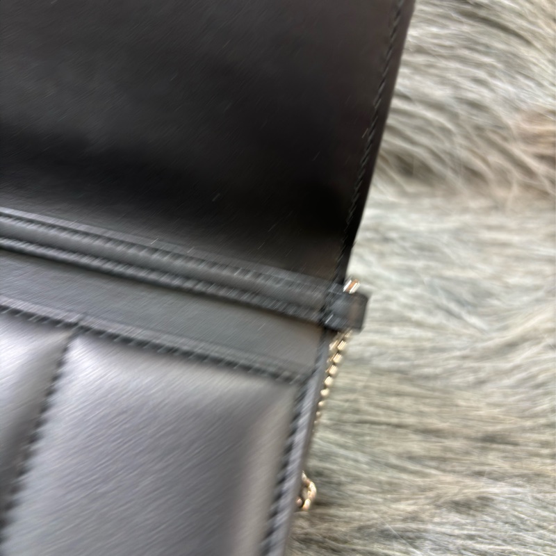 BURBERRY TB LOLA WOC 黑色羊皮 肩背包 斜背包 蘿納包 鏈子皮夾長夾 發財包-12
