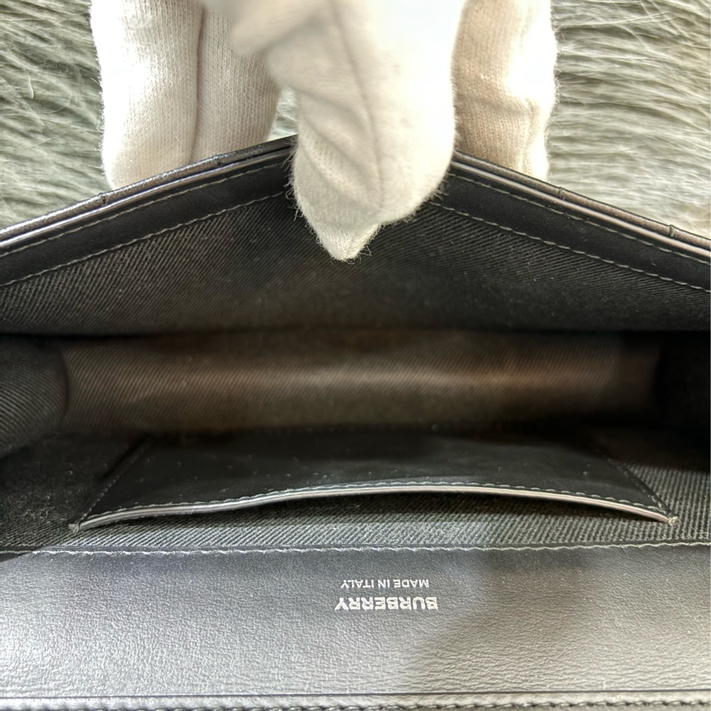 BURBERRY TB LOLA WOC 黑色羊皮 肩背包 斜背包 蘿納包 鏈子皮夾長夾 發財包-19