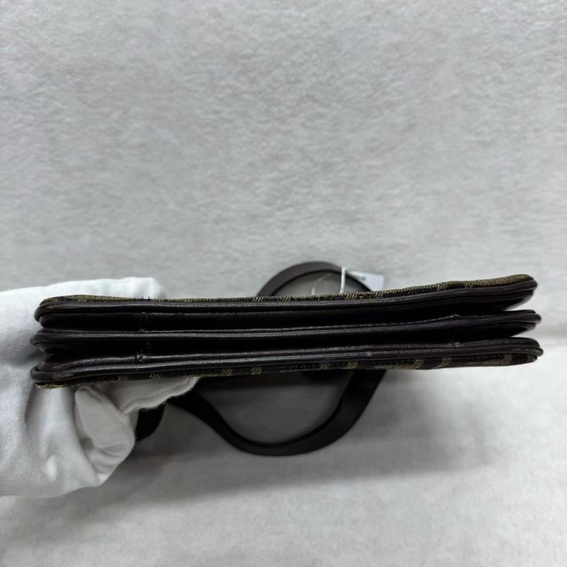 Fendi 老花信封包-2