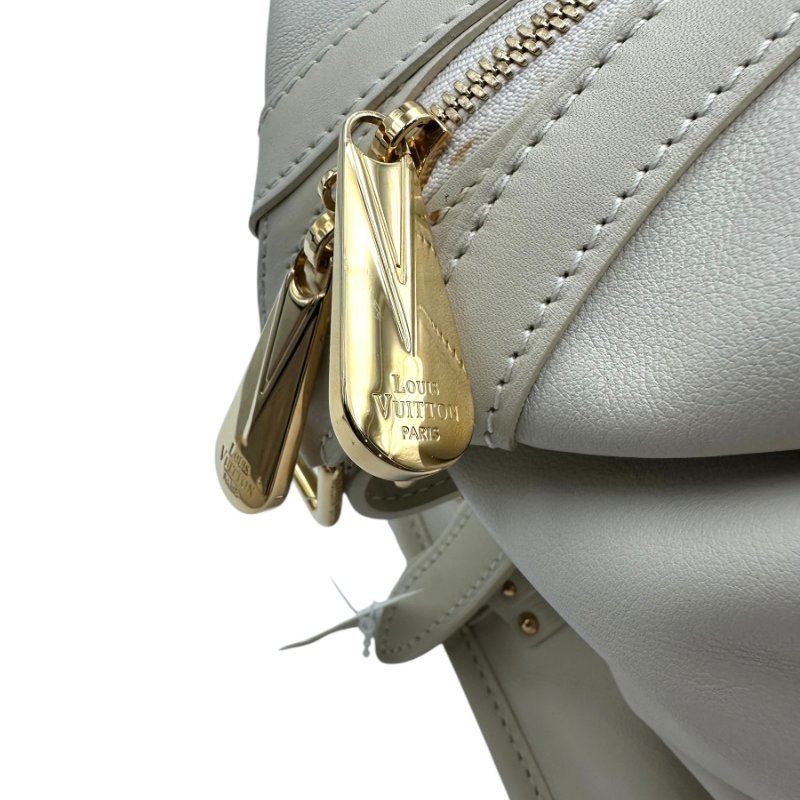 【美收精品】LOUIS VUITTON 白色手提包 B-54【隔月月中將轉賣至日本 上架期限30天】-9
