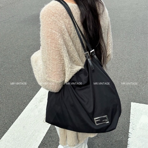 🏷️ Fendi 黑色Hobo