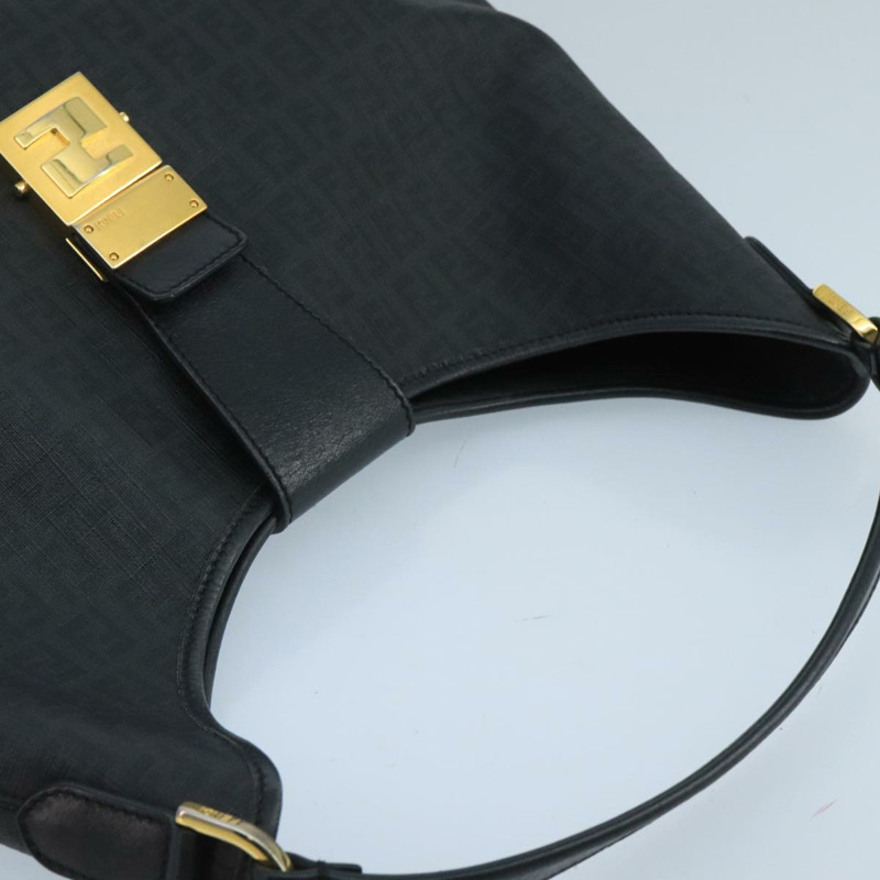 【日本直送】FENDI Zucchino 帆布單肩包 黑色 正品 mr746-5