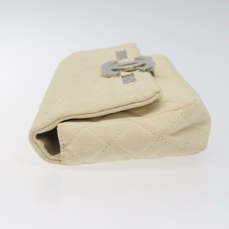 【日本直送】香奈兒 Cruise Line Matelasse 手拿包 奶油銀色 CC 正品 118381-3