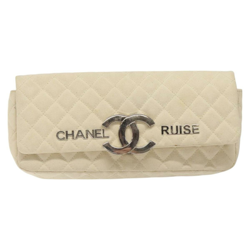【日本直送】香奈兒 Cruise Line Matelasse 手拿包 奶油銀色 CC 正品 118381-12