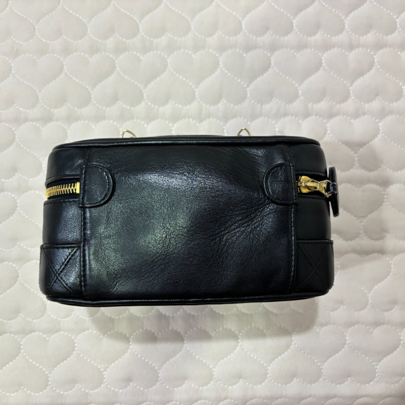 CHANEL 少見 皮革化妝包 手提包 方包 黑金 Vintage-6