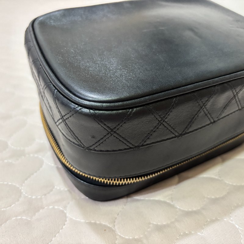 CHANEL 少見 皮革化妝包 手提包 方包 黑金 Vintage-8