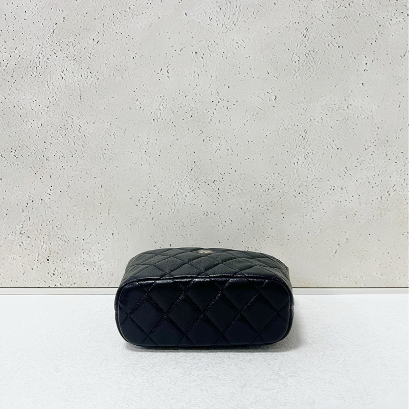 Chanel 25C 荔枝牛皮黑金飯盒包 全新-4