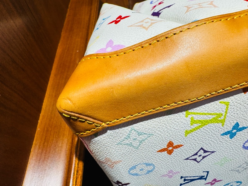 LV Louis Vuitton 經典白三彩 村上隆 手提包-22