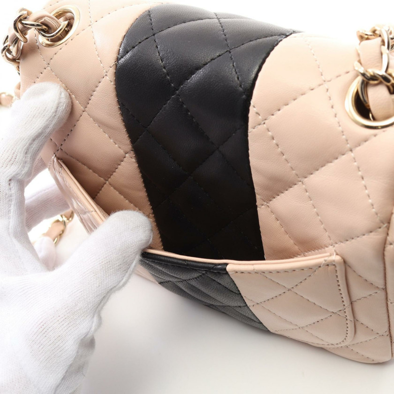 香奈兒迷你絎縫鏈條肩背包 A35200 羊皮 粉紅色 黑色 二手 金色五金-7