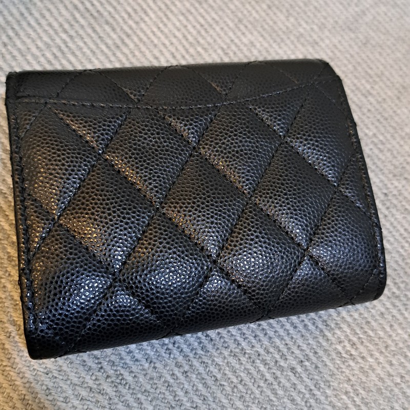 保留 Chanel 香奈兒 三折短夾黑色荔枝皮*金logo-2