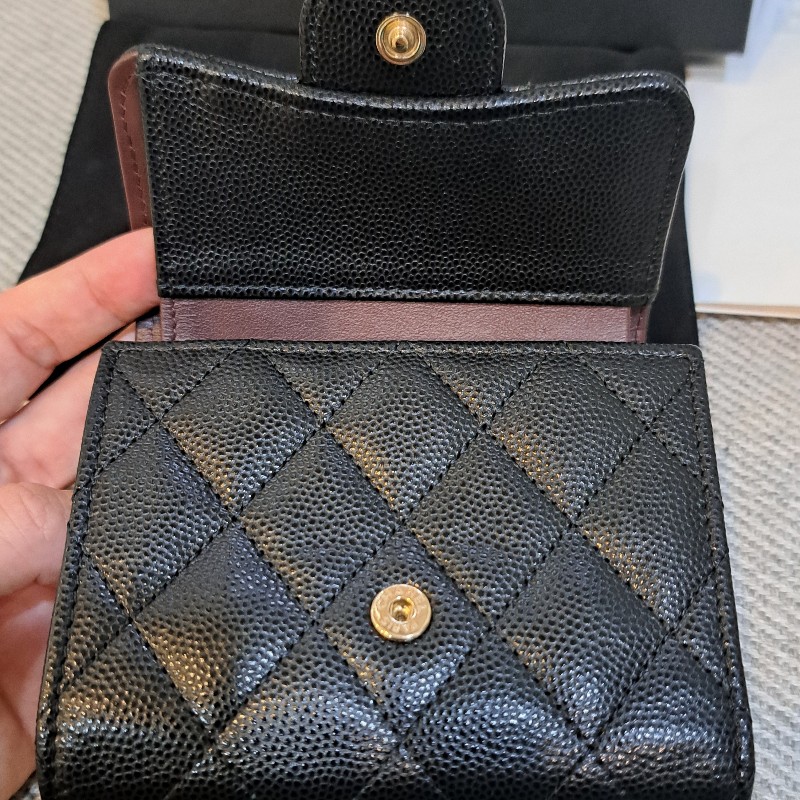 保留 Chanel 香奈兒 三折短夾黑色荔枝皮*金logo-4