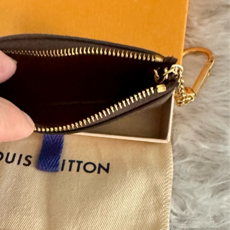 Lv M62650 經典老花拉鏈鑰匙零錢包-2