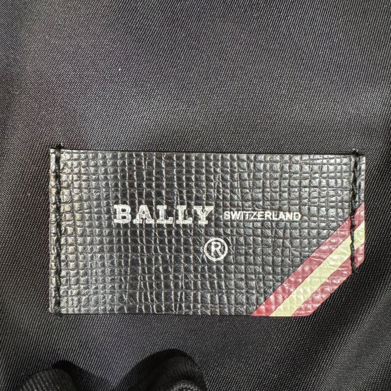 BALLY 黑尼龍雙銀扣fabro郵差包-22