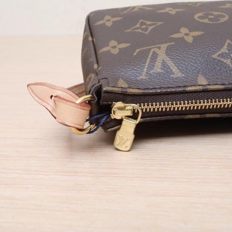 LOUIS VUITTON(路易威登) Pochette Accessoires 大麻將包 老花 PVC 2020-13
