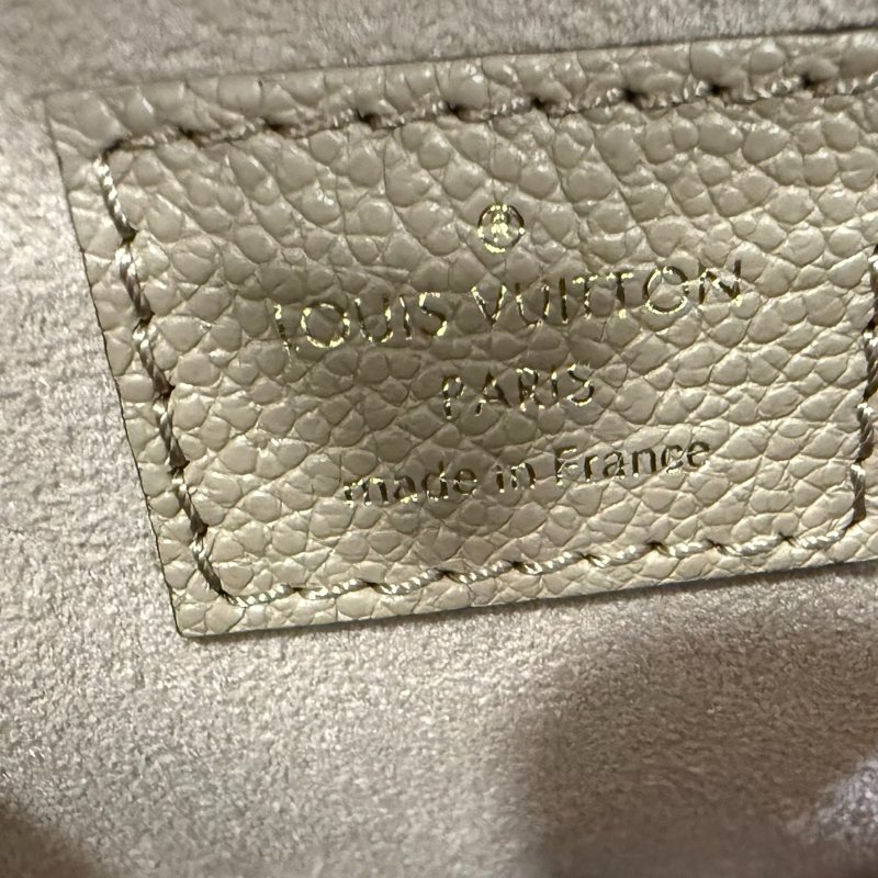 LV斑鳩灰牛皮金釦橫版郵差包M23081-17