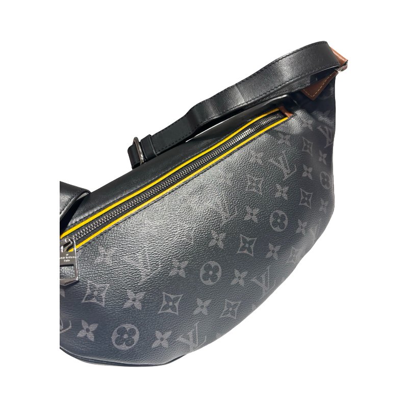 LOUIS VUITTON DISCOVERY BUM BAG-2