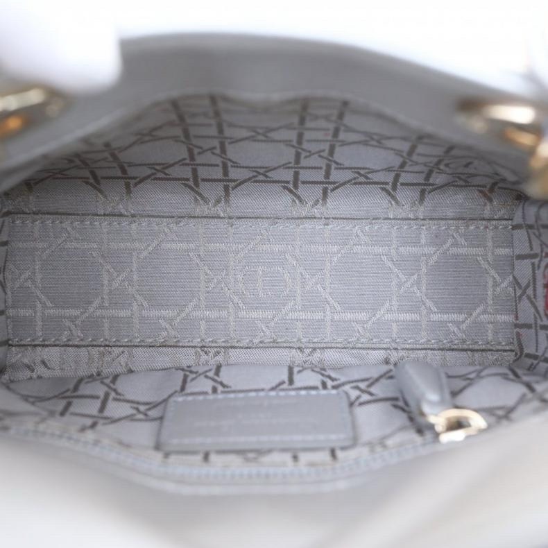 DIOR(迪奧) Lady Dior 戴妃包 三格 銀色 金扣 2016-4