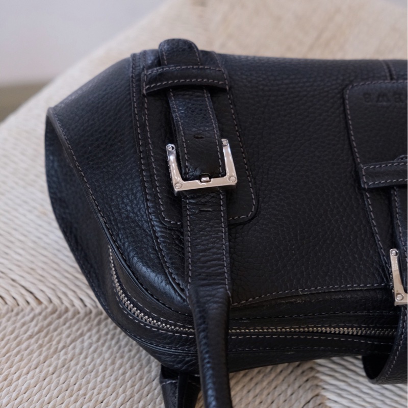 Loewe 羅意威黑色外縫線飛碟包🟣-8