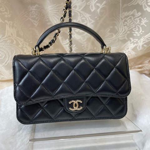 Chanel classic mini flag handle