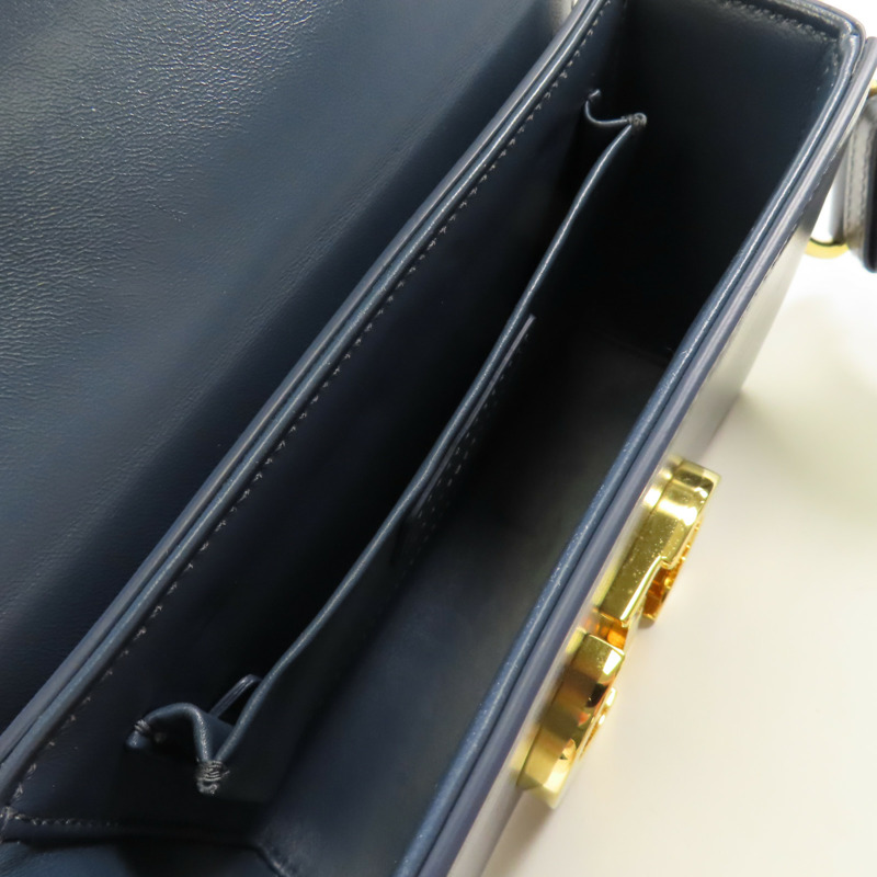 Dior 牛皮皮革30 Montaigne金扣肩背袋-4
