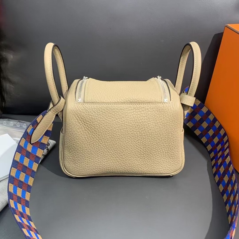 Hermes愛馬仕mini lindy風衣灰tc皮編織肩帶u刻銀扣-1