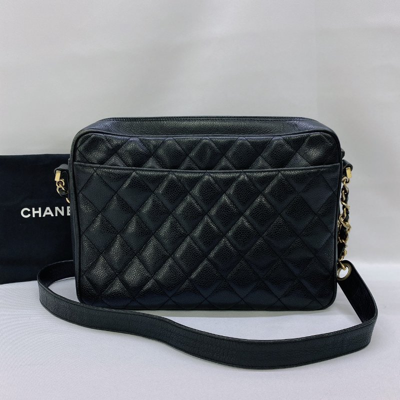 CHANEL 老香荔枝牛金球相機包-1