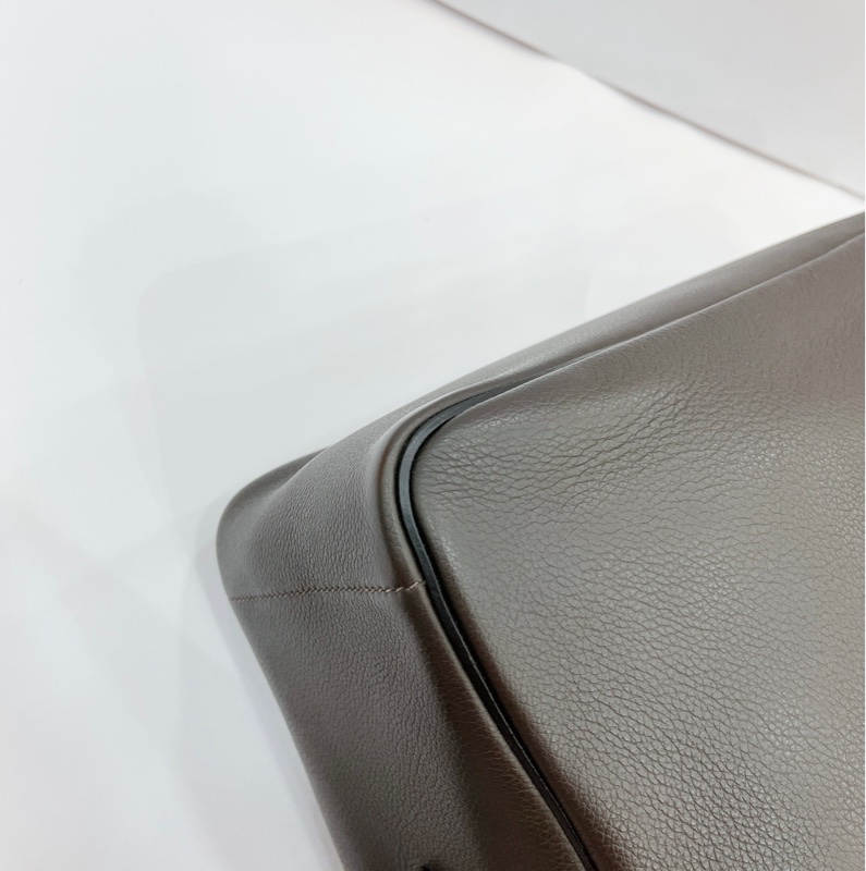 莉亞精品♡Hermes Evergrain Hebdo Reporter 信差包 二手-8