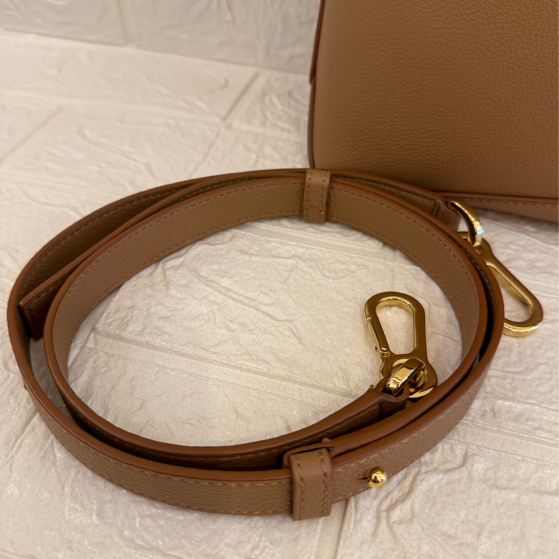 LOEWE 太妃糖色PUZZLE-6