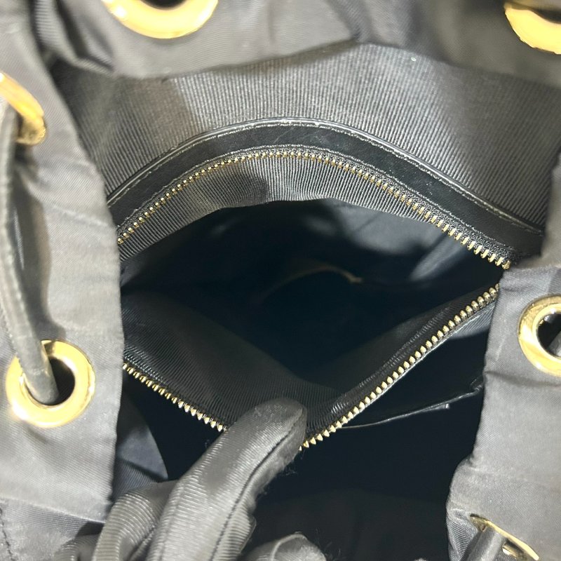 BURBERRY 黑色尼龍拚棕皮革金釦大號後背包-14