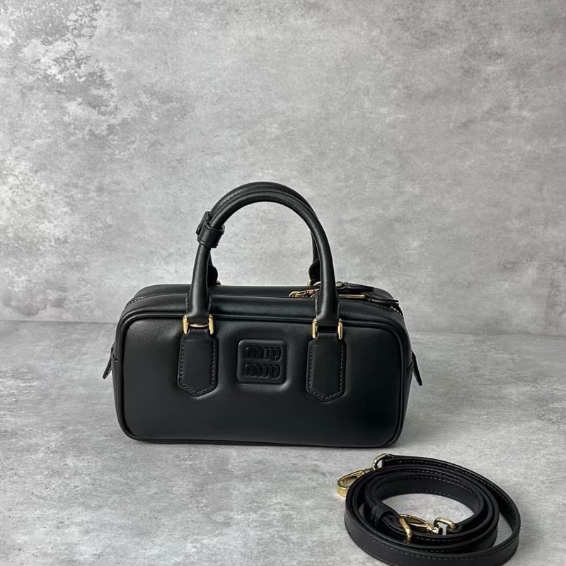 2025 新品 MIU MIU Arcadie 小號 皮革手袋-0
