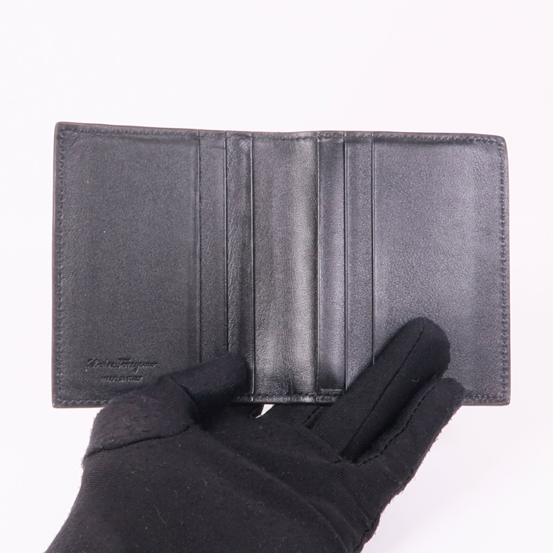 Salvatore Ferragamo 皮革Gancini Card Holder銀扣卡片套-5