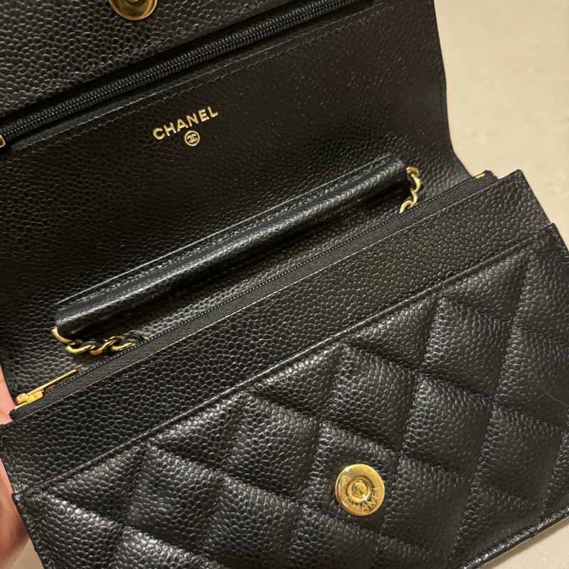 Chanel 黑色荔枝皮金釦 WOC 晶片款-5